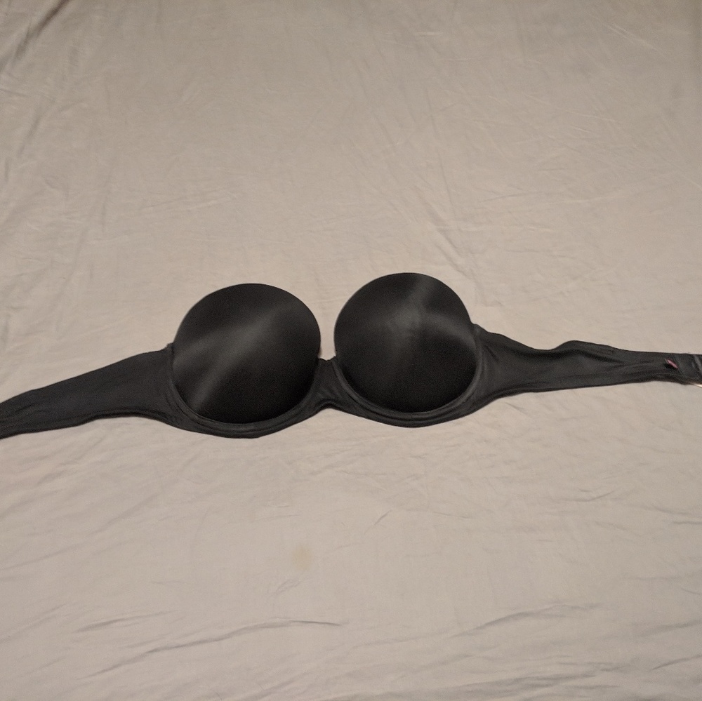 PINK Victoria's Secret strapless bra